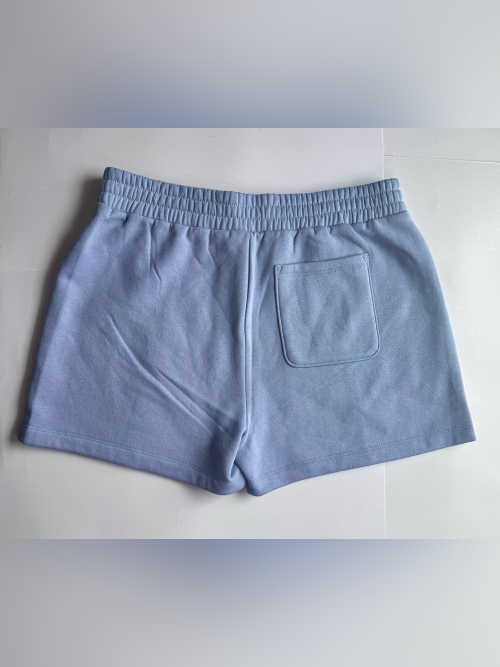 Women's Converse Retro Chuck Fleece Pull-On Shorts Blue Size L NWT - Picture 4 of 9